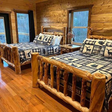 * * 4 Master Bedrooms, Views, Theater, Arcade, Evc Gatlinburg Eksteriør billede