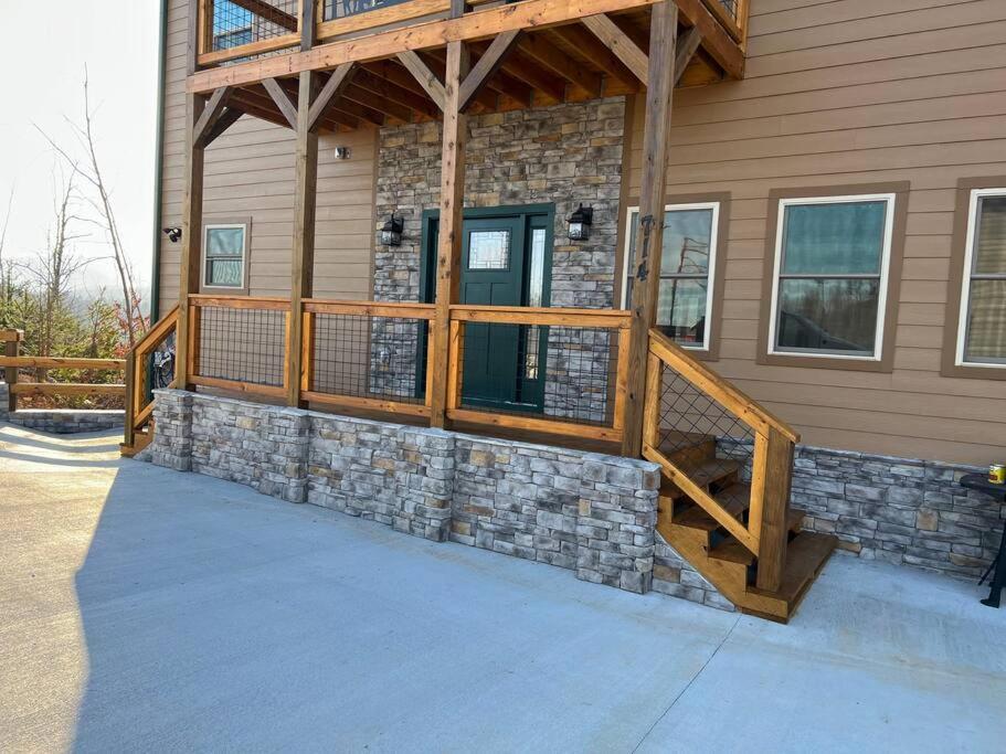 * * 4 Master Bedrooms, Views, Theater, Arcade, Evc Gatlinburg Eksteriør billede