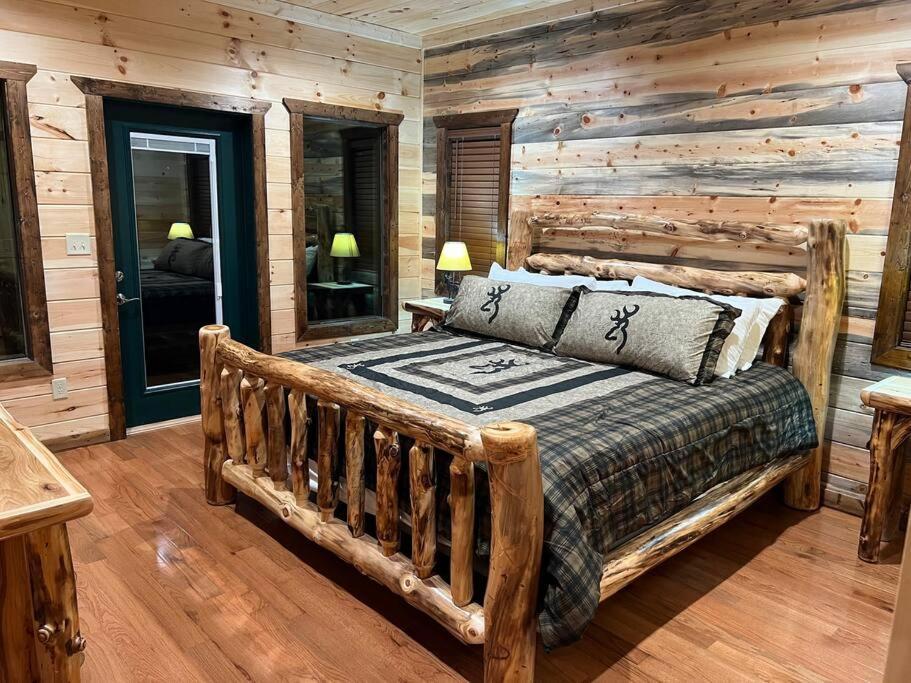 * * 4 Master Bedrooms, Views, Theater, Arcade, Evc Gatlinburg Eksteriør billede